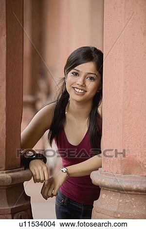 Picture - Portrait of a woman. Fotosearch