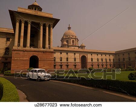 Stock Image - Rashtrapati Bhava building in Delhi India. Fotosearch
