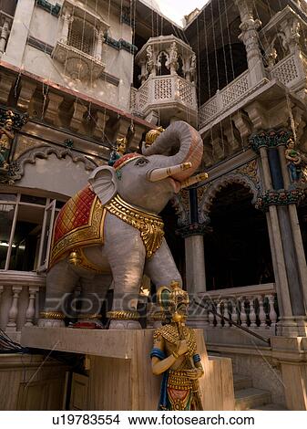 Statue of elephant in Mumbai View Large Photo Image Picture - Statue of elephant in Mumbai. Fotosearch