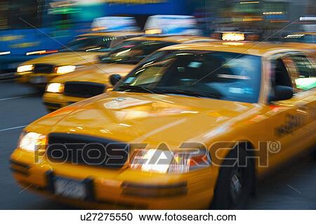 A street scene in New York View Large Photo Image Stock Image - A street scene in New York. Fotosearch