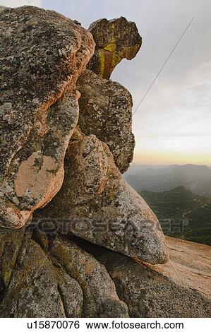 Stock Photograph - Moro Point at Sequoia National Park. Fotosearch