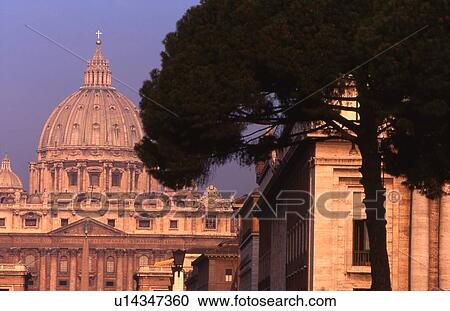 Stock Image - St. Peter's Basilica. Fotosearch