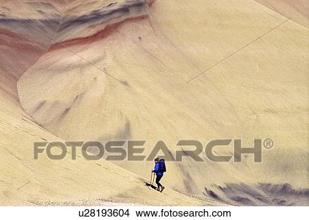 Picture - Desert hiker, John Day Fossil Beds. Fotosearch