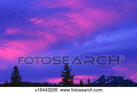 Sunset with Mount Banner, California View Large Photo Image Stock Photograph - Sunset with Mount Banner, California. Fotosearch