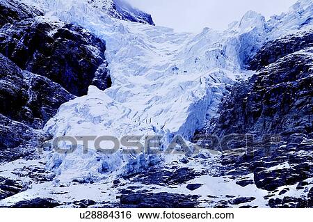 Avalanche on a mountain View Large Photo Image Stock Photograph - Avalanche on a mountain. Fotosearch
