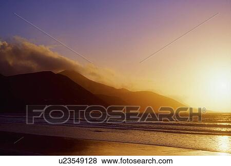 Stock Photo - Co Kerry, Glenbeigh Beach, Ireland. Fotosearch