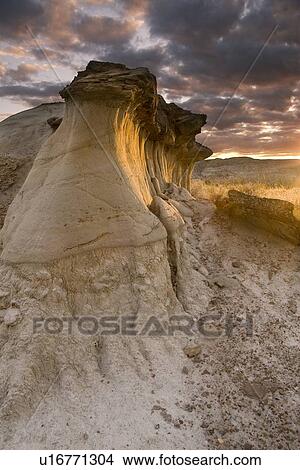 Picture - Hoodoos at sunset in Dinosaur Provincial Park, Alberta, Canada. Fotosearch