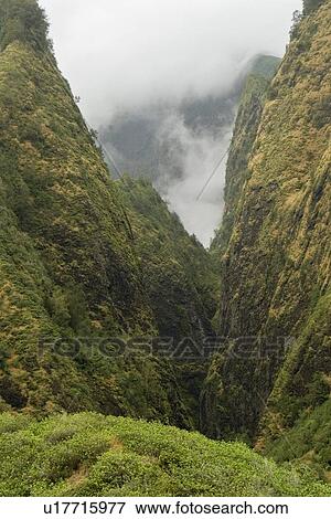 Stock Photo - Mountains near Iao Needle, Maui, Hawaii, USA . Fotosearch
