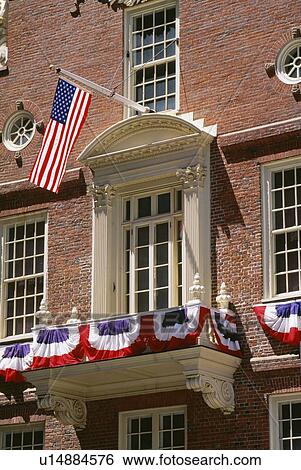 Old State House in Boston, Massachusetts View Large Photo Image Stock Photograph - Old State House in Boston, Massachusetts. Fotosearch