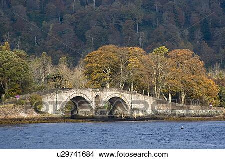 Bridge in Inverary, Scotland View Large Photo Image Picture - Bridge in Inverary, Scotland. Fotosearch