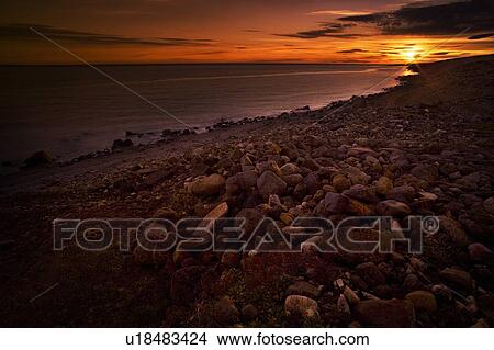 Victoria Island, Nunavut, Canada View Large Photo Image Picture - Victoria Island, Nunavut, Canada. Fotosearch