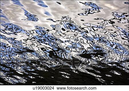Picture - Water reflections . Fotosearch