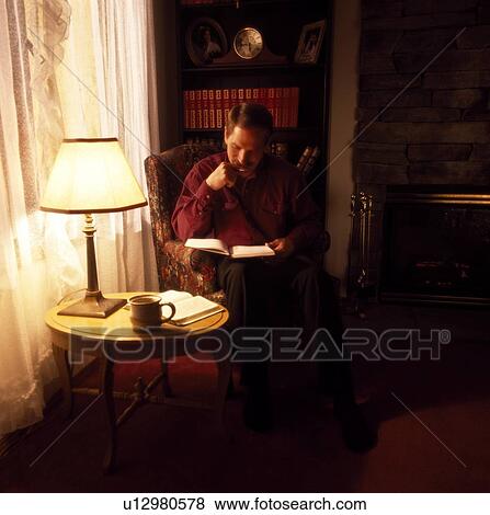 Stock Photo - Reading. Fotosearch