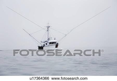 Stock Photograph - Ship in the ocean. Fotosearch