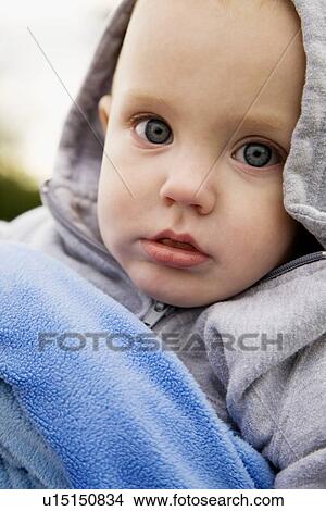 Picture - Wide-eyed boy. Fotosearch