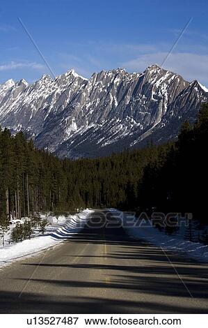 Stock Photo - Maligne Range, Canadian Rocky Mountains, Alberta, Canada. Fotosearch