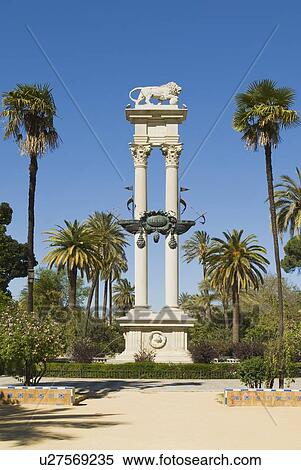 Monumento de Cristobal Colon, Seville, Andalucia, Spain View Large Photo Image Stock Photography - Monumento de Cristobal Colon, Seville, Andalucia, Spain. Fotosearch
