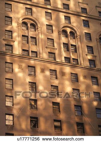 Exterior of Fairmont Royal York Hotel, Toronto, Ontario, Canada View Large Photo Image Stock Photograph - Exterior of Fairmont Royal York Hotel, Toronto, Ontario, Canada. Fotosearch