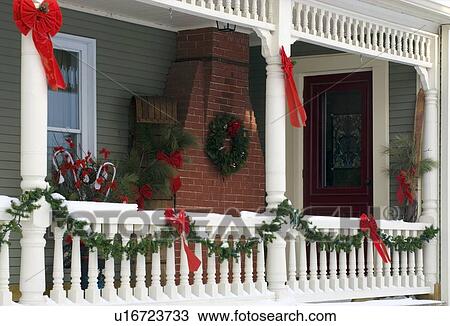 House decorated with Christmas decorations View Large Photo Image Stock Image - House decorated with Christmas decorations. Fotosearch