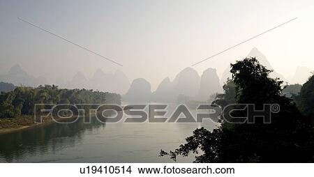 Picture - Li River, Yangshuo county, Guilin, Guangxi Province, China. Fotosearch