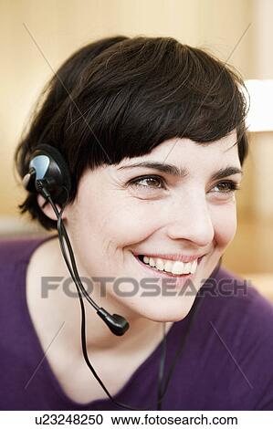 woman in call center portrait View Large Photo Image Stock Image - woman in call center portrait. Fotosearch