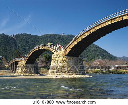 Kintai bridge and Iwakuni castle View Large Photo Image Stock Image - Kintai bridge and Iwakuni castle. Fotosearch