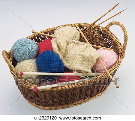 knitting needles and wool