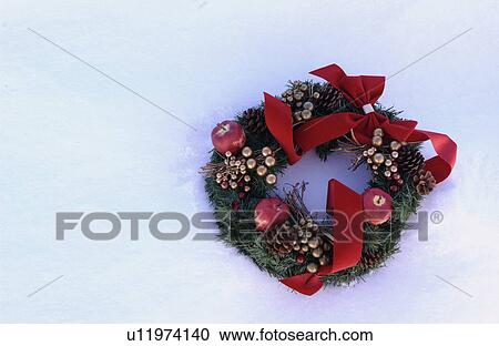 Stock Image - Wreath. Fotosearch