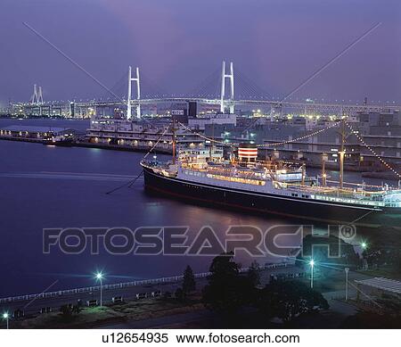 Stock Photography - Yokohama bay bridge and cruise ship, Kanagawa Prefecture, Honshu, Japan. Fotosearch