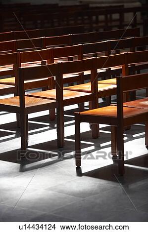 Picture - Interior Of Saint Michael and St Gudula Cathedral in Brussels. Fotosearch