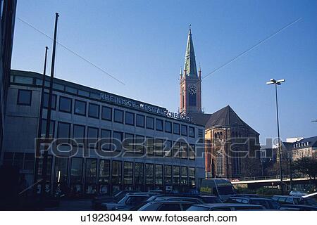 Picture - The stock exchange building, Dusseldorf, Germany. Fotosearch
