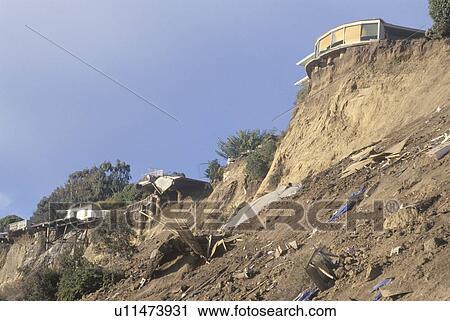 Stock Image - A home in Pacific Palisades, damaged in an earthquake . Fotosearch