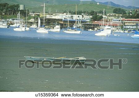 Picture - A washed up boat. Fotosearch