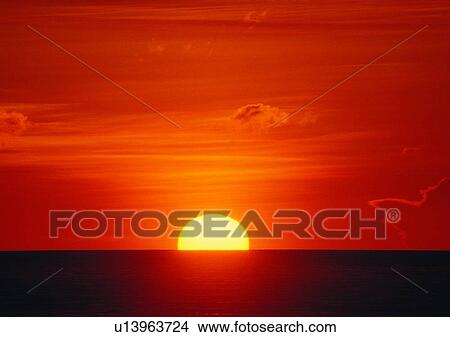 cloud, light, daytime, yellow, sea, scenery View Large Photo Image Picture - cloud, light, daytime, yellow, sea, scenery. Fotosearch