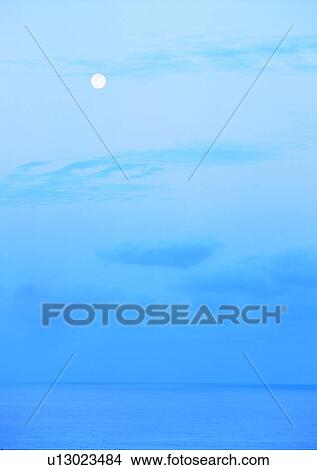 Picture - daytime, scenery, light, blue, white, sky. Fotosearch