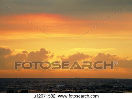 scenery, daytime, light, sky, cloud, sea View Large Photo Image Stock Image - scenery, daytime, light, sky, cloud, sea. Fotosearch