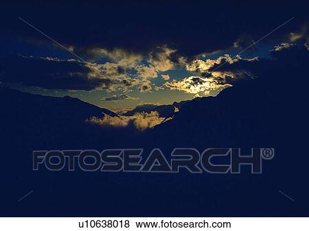 scenery, daytime, light, sky, cloud, mountain View Large Photo Image Stock Photo - scenery, daytime, light, sky, cloud, mountain. Fotosearch