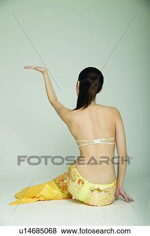 Stock Photo - Asian Ethnicity, Creative, Costume, Black Hair, 18-19 Years. Fotosearch