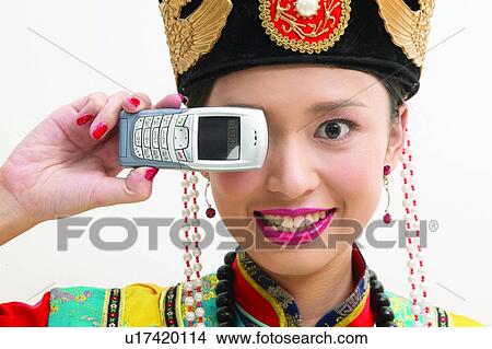 Picture - Bead, Close-Up, Cheerful, Asian Ethnicity. Fotosearch