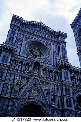 Stock Image - gate, European, tourist attraction, building, Europe, architecture. Fotosearch