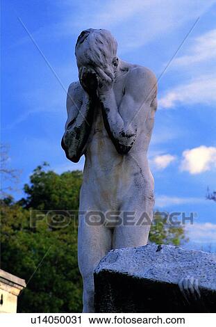 Stock Image - sky, European, tourist attraction, sculpture, Europe, architecture. Fotosearch