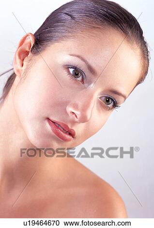 beauty treatment, model, bright eyes, eye shadow, young woman View Large Photo Image Stock Image - beauty treatment, model, bright eyes, eye shadow, young woman. Fotosearch