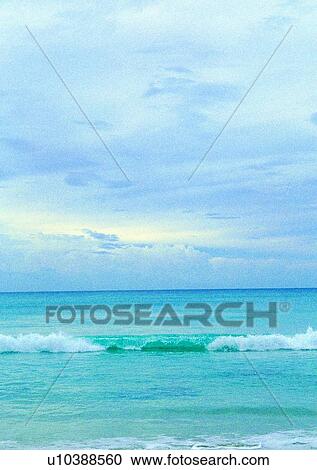 Stock Image - scenery, sea, ocean, coast, sky, cloud. Fotosearch