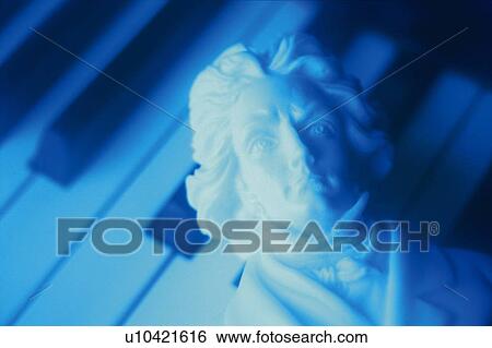 Stock Photograph - Keyboard and Bust. Fotosearch