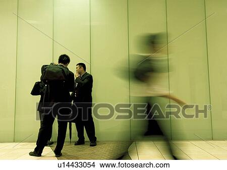 Picture - Walking, Blurred, Holding. Fotosearch