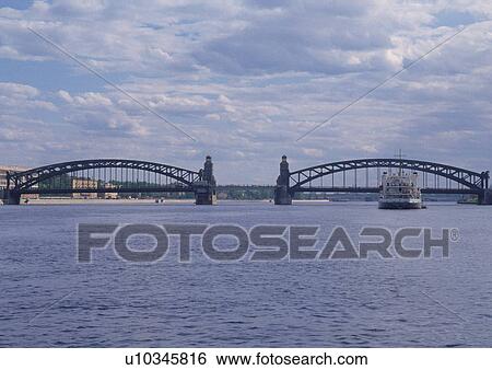 Stock Photograph - Day, Grainy, Outdoor. Fotosearch