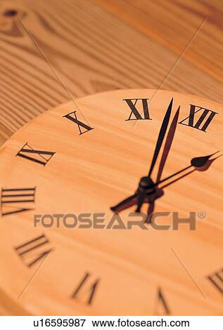 Stock Photo - Circle, Minute Hand, Hour Hand, Ancient. Fotosearch