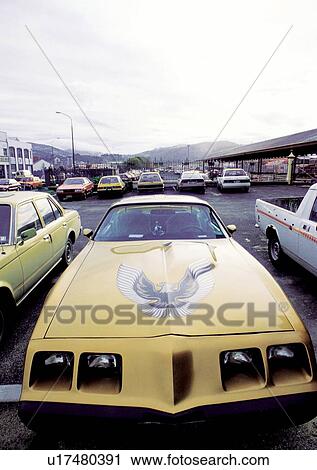 Stock Image - Building, Cars, Close-up, Day. Fotosearch