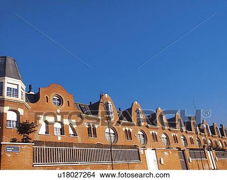 Picture - Building, Buildings, Architecture, Modern architecture, Window, Windows, Front. Fotosearch
