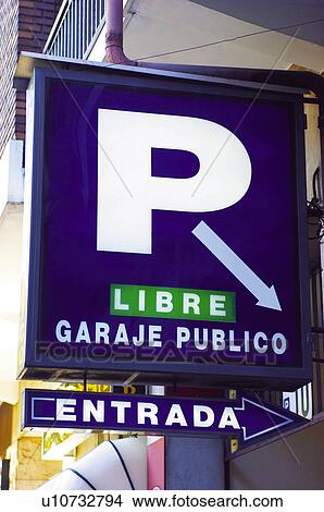 Picture - Urban, Urban detail, Cartel, Parking, Public, Free. Fotosearch